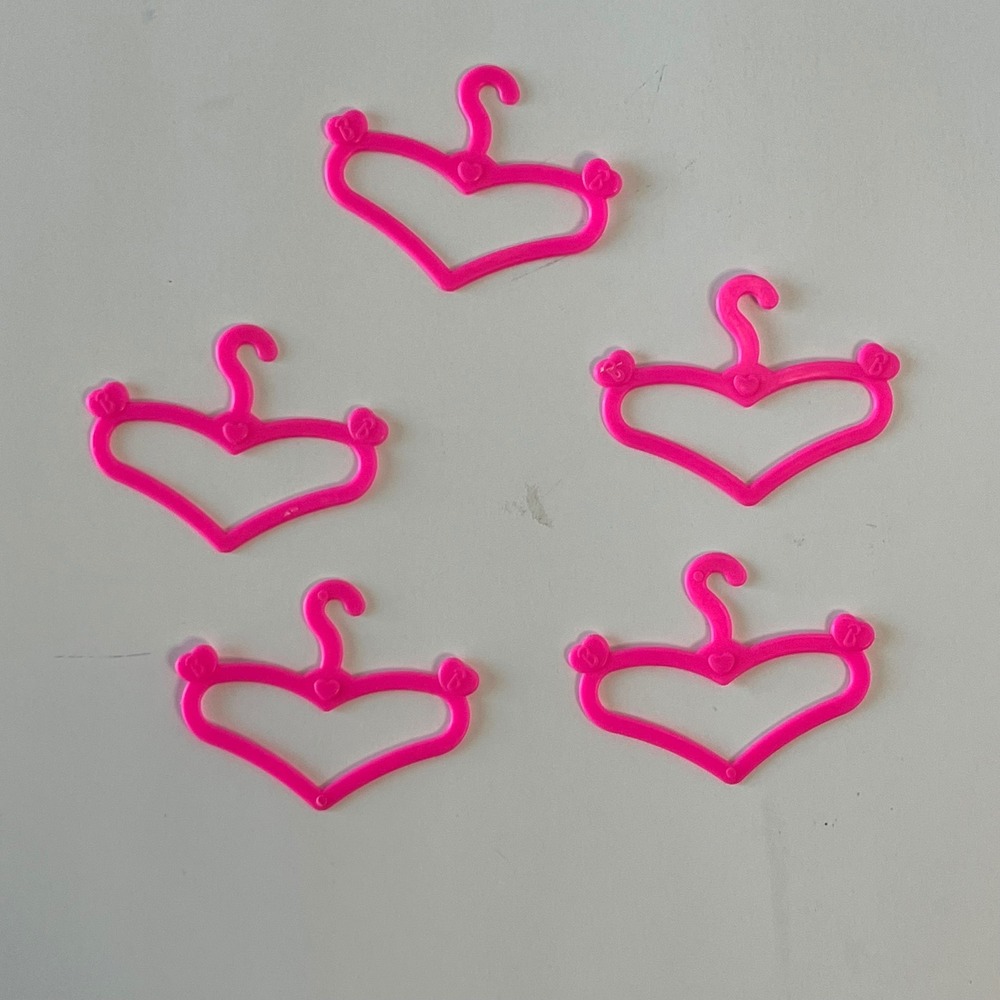 Barbie Hot Pink Heart Clothes Hangers Lot of 5 Mattel Doll Accessories B Logo‎